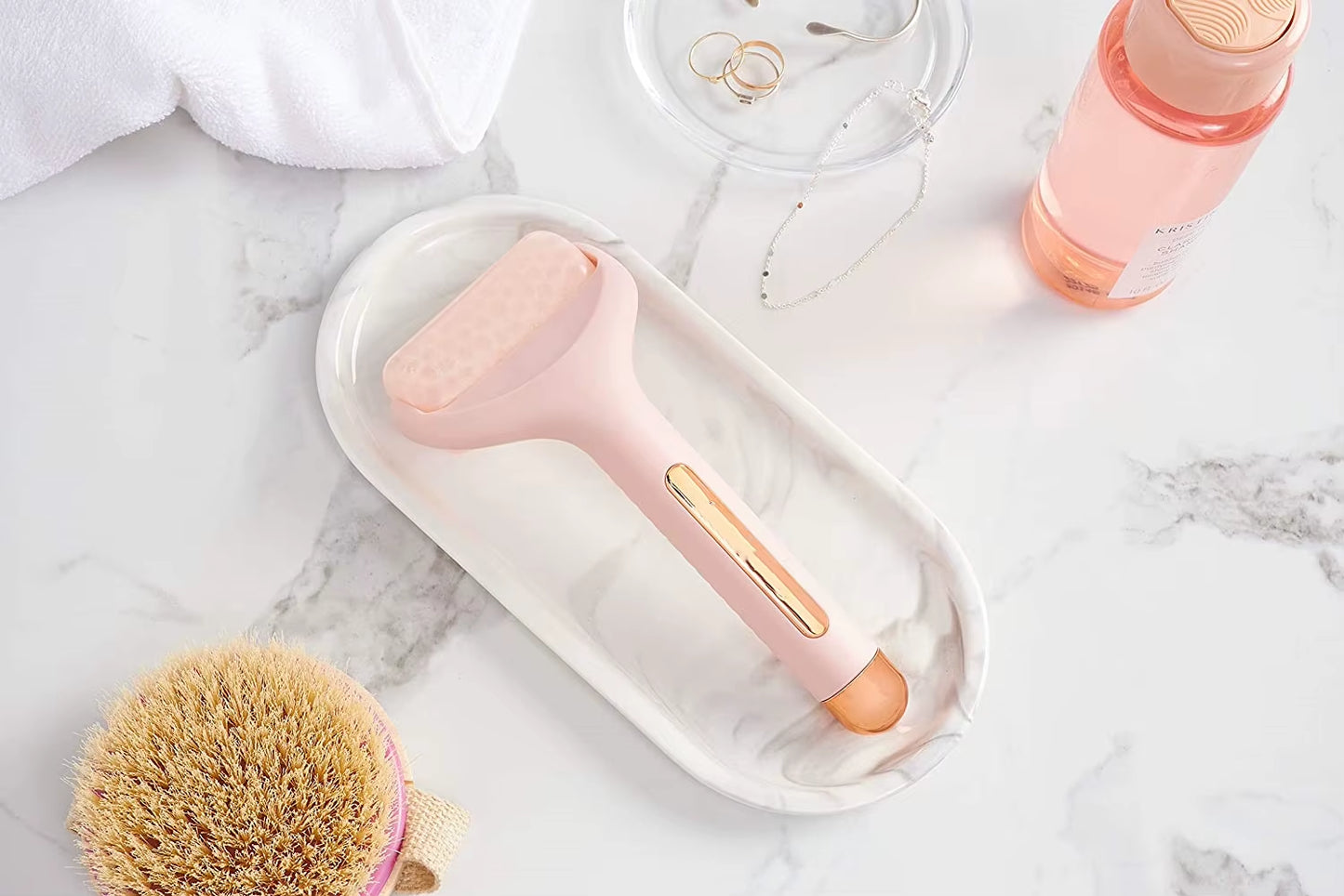 Pink Ice Roller,Face Roller Massager for Puffiness Relief Pain and Minor Injury,Beauty Products to Tighten Pores Whiten Skin