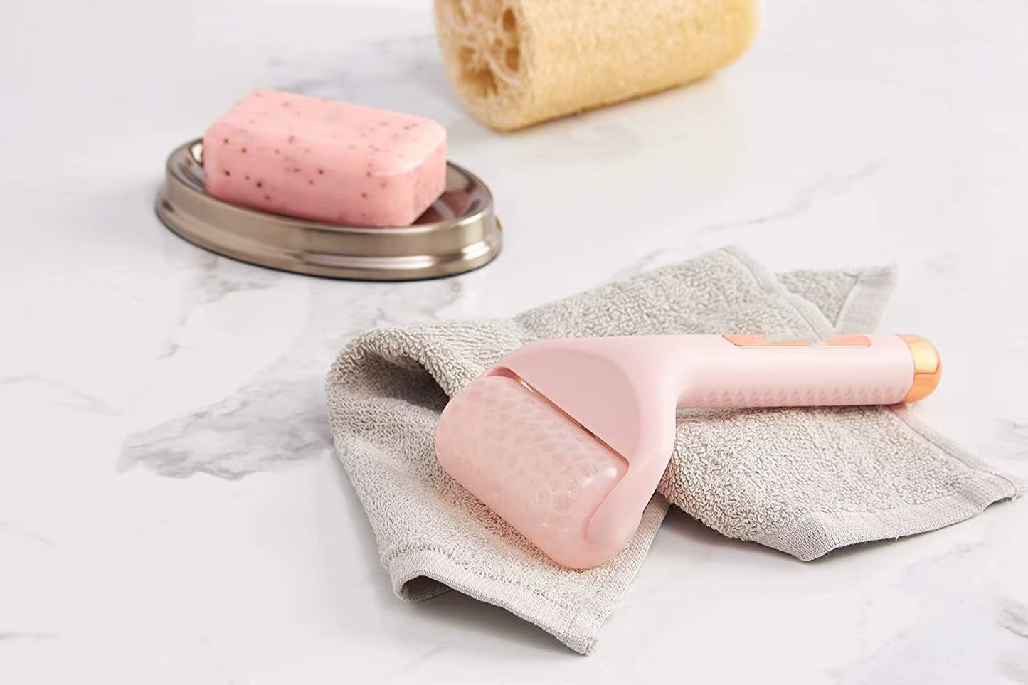 Pink Ice Roller,Face Roller Massager for Puffiness Relief Pain and Minor Injury,Beauty Products to Tighten Pores Whiten Skin